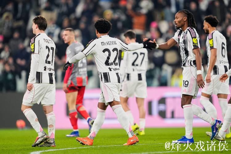 意甲-伊尔迪兹戴维破门 尤文5-0大胜克雷莫内塞